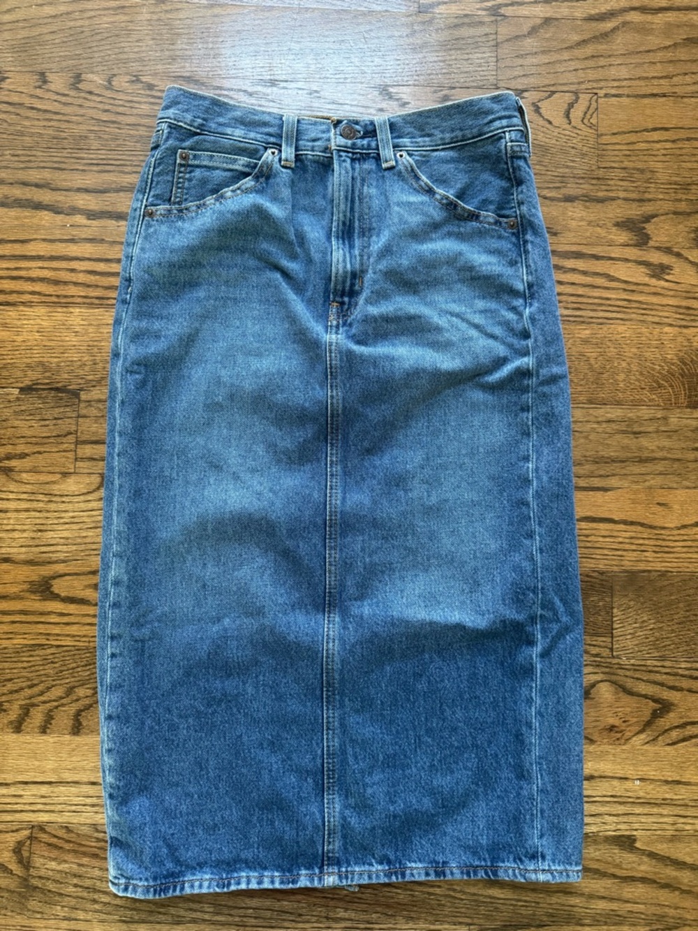 Levi’s Vintage Wash Denim Midi Skirt Straight Pencil Size 27